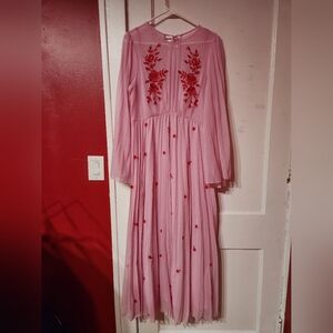 Size 10 pleated sleeve midi dress in pink w red embroidery